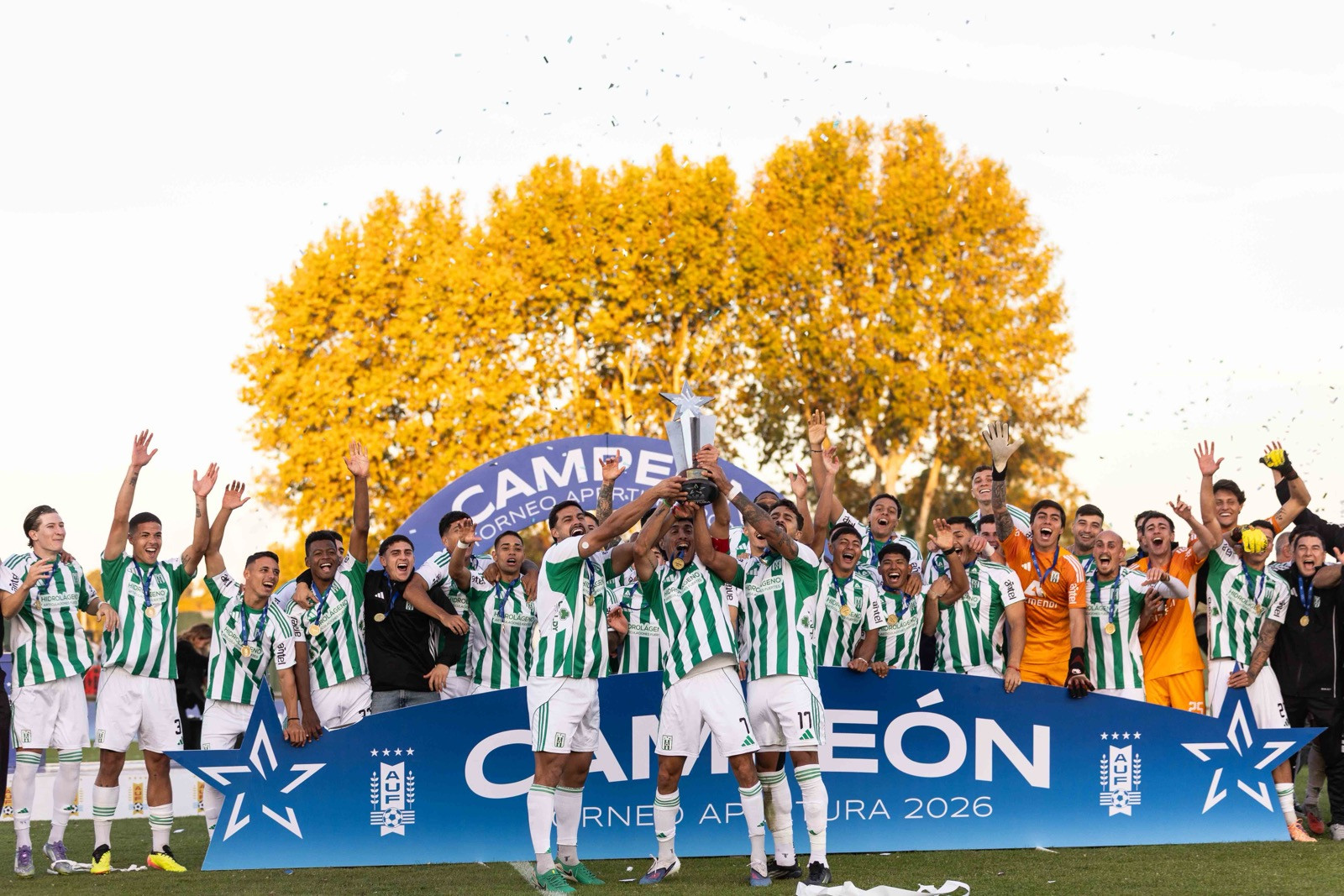 Racing de Montevideo Makes History: First Championship Title in 107 Years